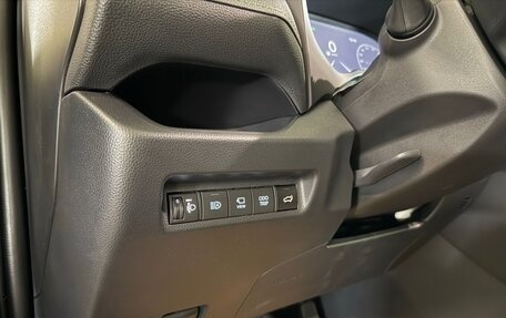 Toyota RAV4, 2025 год, 3 750 000 рублей, 16 фотография
