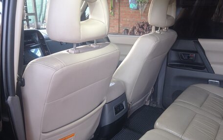 Mitsubishi Pajero III рестайлинг, 2002 год, 1 100 000 рублей, 6 фотография