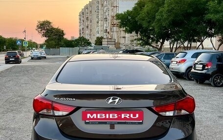 Hyundai Elantra VI рестайлинг, 2015 год, 1 120 000 рублей, 5 фотография