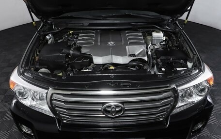 Toyota Land Cruiser 200, 2012 год, 3 977 000 рублей, 9 фотография
