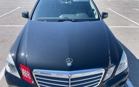 Mercedes-Benz E-Класс, 2013 год, 2 500 000 рублей, 4 фотография