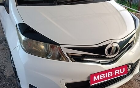 Toyota Vitz, 2012 год, 770 000 рублей, 3 фотография