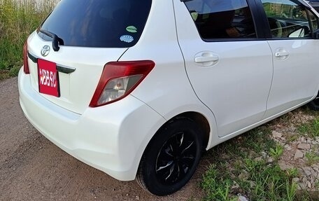 Toyota Vitz, 2012 год, 770 000 рублей, 19 фотография