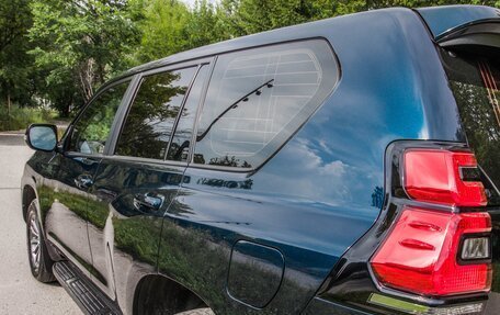 Toyota Land Cruiser Prado 150 рестайлинг 2, 2019 год, 5 200 000 рублей, 14 фотография