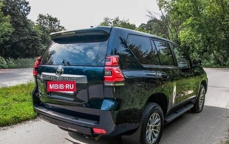 Toyota Land Cruiser Prado 150 рестайлинг 2, 2019 год, 5 200 000 рублей, 17 фотография