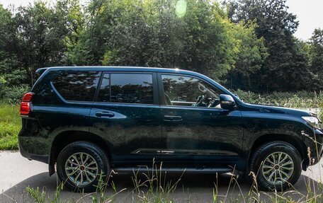 Toyota Land Cruiser Prado 150 рестайлинг 2, 2019 год, 5 200 000 рублей, 18 фотография