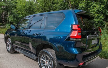 Toyota Land Cruiser Prado 150 рестайлинг 2, 2019 год, 5 200 000 рублей, 21 фотография
