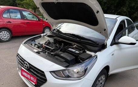 Hyundai Solaris II рестайлинг, 2018 год, 1 250 000 рублей, 12 фотография
