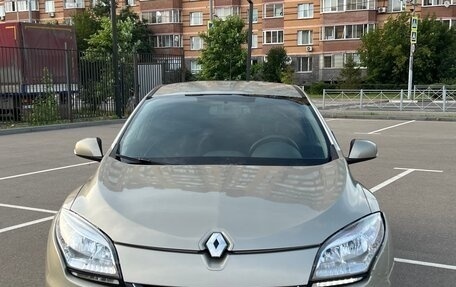 Renault Megane III, 2013 год, 475 000 рублей, 2 фотография