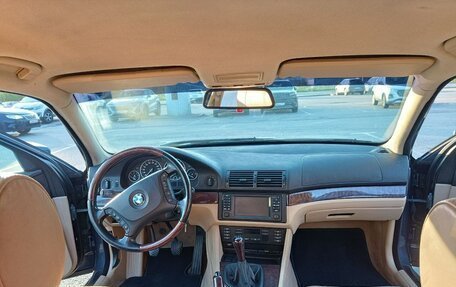 BMW 5 серия, 2002 год, 830 000 рублей, 2 фотография