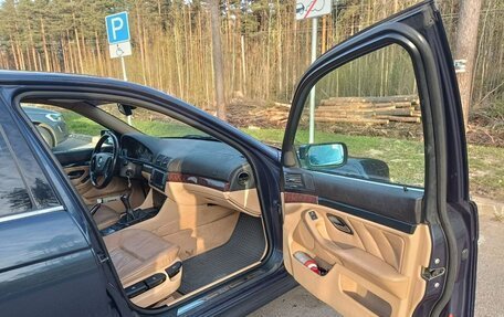 BMW 5 серия, 2002 год, 830 000 рублей, 12 фотография