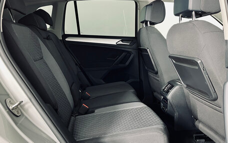 Volkswagen Tiguan II, 2020 год, 2 150 000 рублей, 13 фотография