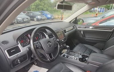 Volkswagen Touareg III, 2015 год, 2 390 000 рублей, 1 фотография