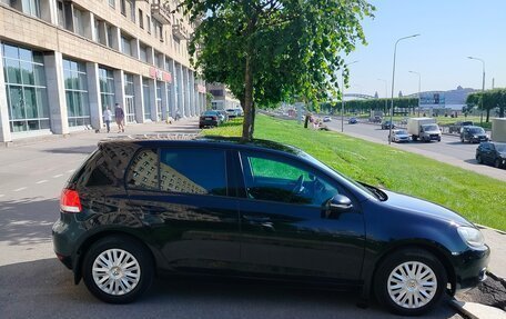 Volkswagen Golf VI, 2011 год, 780 000 рублей, 1 фотография