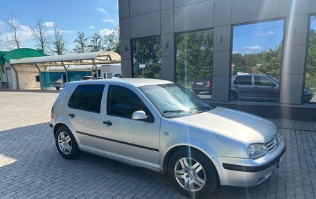 Volkswagen Golf IV, 2001 год, 400 000 рублей, 2 фотография