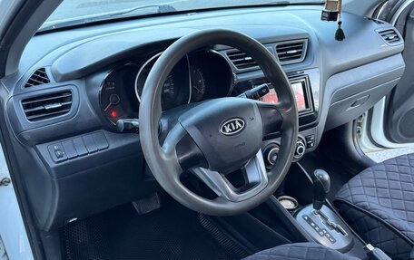 KIA Rio III рестайлинг, 2012 год, 960 000 рублей, 6 фотография