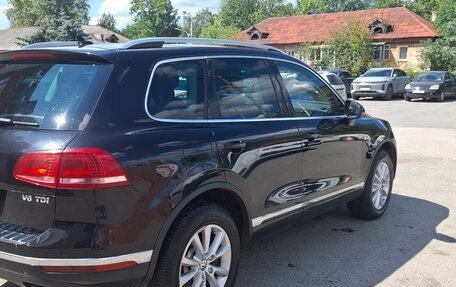 Volkswagen Touareg III, 2015 год, 2 390 000 рублей, 5 фотография