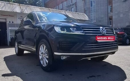 Volkswagen Touareg III, 2015 год, 2 390 000 рублей, 9 фотография