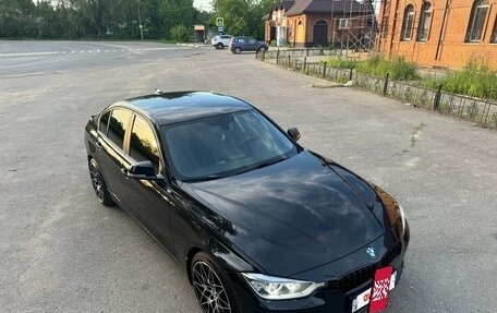 BMW 3 серия, 2014 год, 2 100 000 рублей, 2 фотография