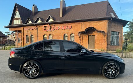 BMW 3 серия, 2014 год, 2 100 000 рублей, 12 фотография