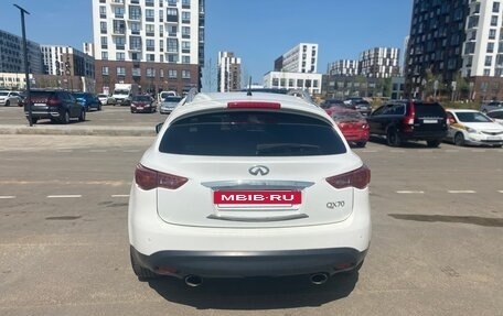 Infiniti QX70, 2014 год, 2 250 000 рублей, 3 фотография