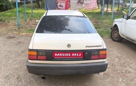 Volkswagen Passat B4, 1993 год, 220 000 рублей, 3 фотография
