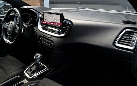 KIA cee'd III, 2021 год, 2 370 000 рублей, 9 фотография