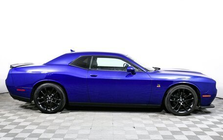 Dodge Challenger III рестайлинг 2, 2021 год, 5 565 000 рублей, 4 фотография