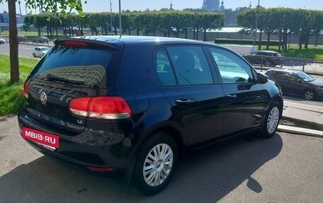 Volkswagen Golf VI, 2011 год, 780 000 рублей, 2 фотография