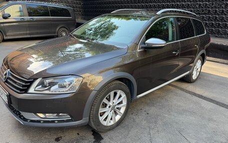 Volkswagen Passat B7, 2012 год, 1 450 000 рублей, 2 фотография