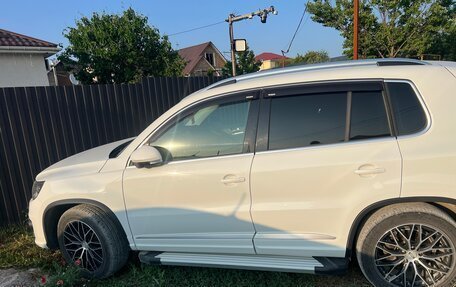 Volkswagen Tiguan I, 2016 год, 1 899 999 рублей, 3 фотография