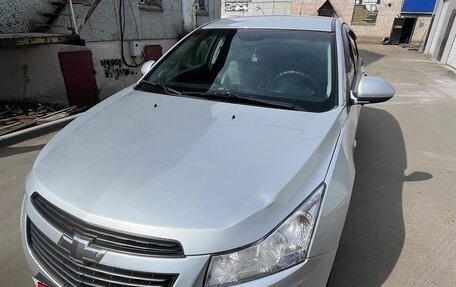 Chevrolet Cruze II, 2013 год, 400 000 рублей, 3 фотография