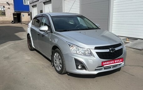 Chevrolet Cruze II, 2013 год, 400 000 рублей, 2 фотография