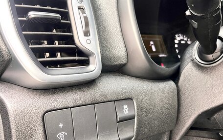 KIA Sportage IV рестайлинг, 2018 год, 1 900 000 рублей, 16 фотография