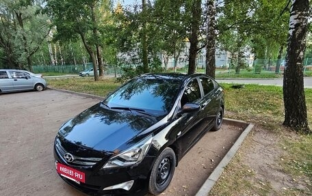 Hyundai Solaris II рестайлинг, 2014 год, 840 000 рублей, 3 фотография