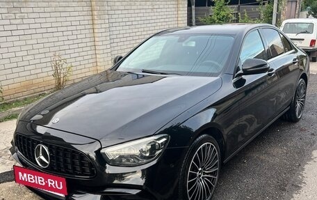 Mercedes-Benz E-Класс, 2019 год, 2 390 000 рублей, 5 фотография