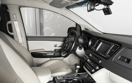 KIA Carnival III, 2018 год, 2 700 000 рублей, 4 фотография