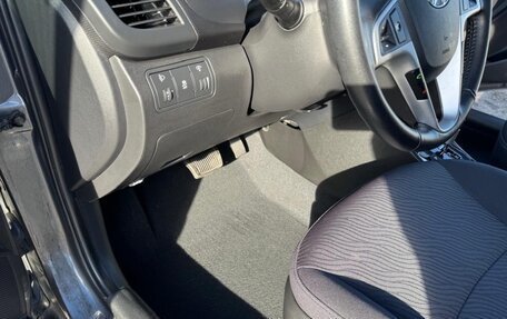 Hyundai Solaris II рестайлинг, 2013 год, 1 030 000 рублей, 14 фотография