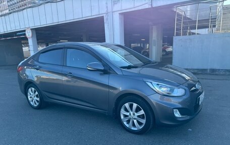Hyundai Solaris II рестайлинг, 2013 год, 1 030 000 рублей, 27 фотография