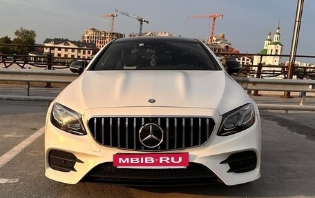 Mercedes-Benz E-Класс, 2017 год, 4 300 000 рублей, 2 фотография