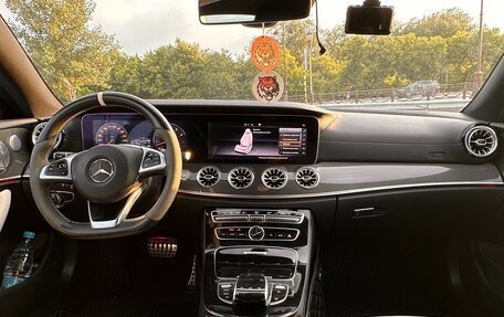 Mercedes-Benz E-Класс, 2017 год, 4 300 000 рублей, 17 фотография