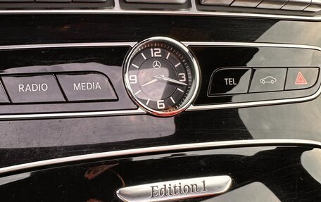 Mercedes-Benz E-Класс, 2017 год, 4 300 000 рублей, 31 фотография