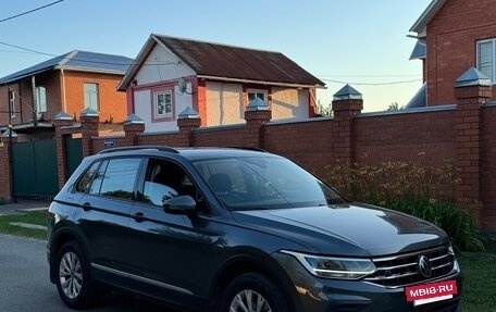 Volkswagen Tiguan II, 2021 год, 3 250 000 рублей, 7 фотография