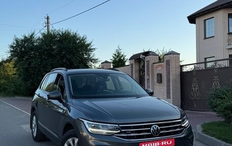 Volkswagen Tiguan II, 2021 год, 3 250 000 рублей, 12 фотография