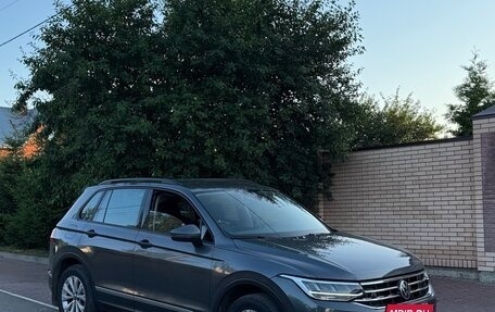 Volkswagen Tiguan II, 2021 год, 3 250 000 рублей, 4 фотография