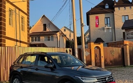 Volkswagen Tiguan II, 2021 год, 3 250 000 рублей, 14 фотография