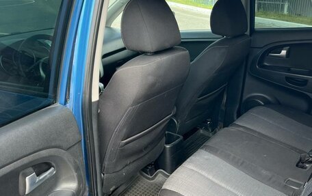 KIA Venga I, 2011 год, 800 000 рублей, 7 фотография