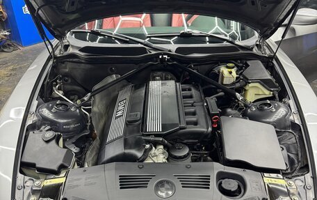 BMW Z4, 2004 год, 3 300 000 рублей, 5 фотография