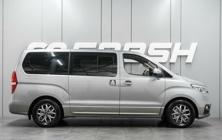 Hyundai H-1 II рестайлинг, 2018 год, 2 949 000 рублей, 5 фотография