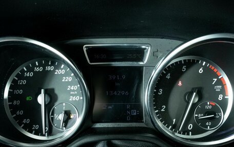 Mercedes-Benz M-Класс, 2012 год, 2 400 000 рублей, 10 фотография